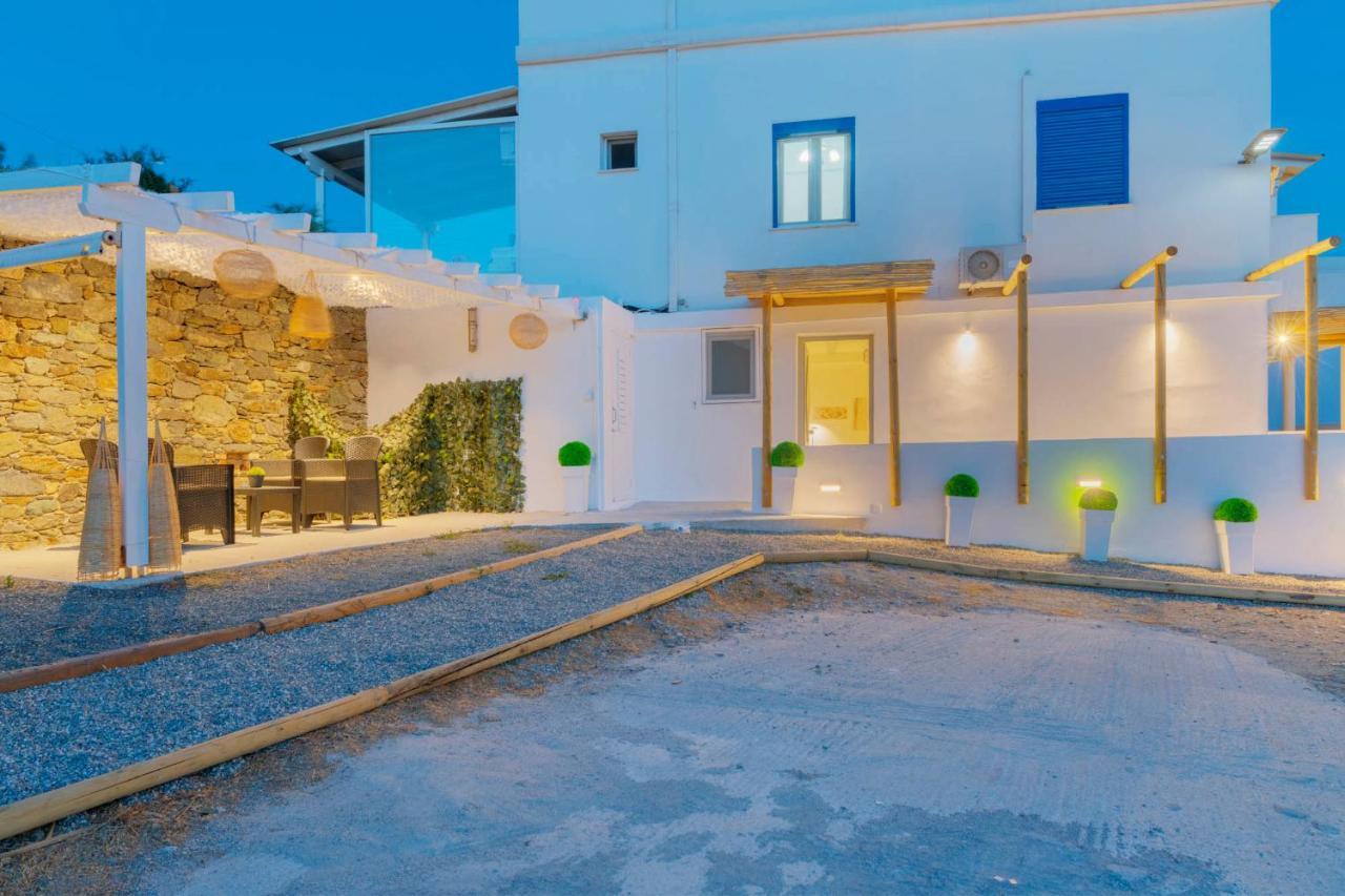 Endless Blue From Syros - Megas Gialos Resort - Suite 1 Zewnętrze zdjęcie